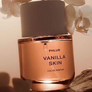 FIRM PRICE✨️Phlur Vanilla Skin MINI✨️